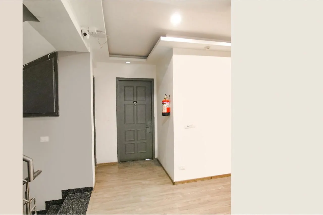 Fabhotel Elite 39 Gurgaon 3*,